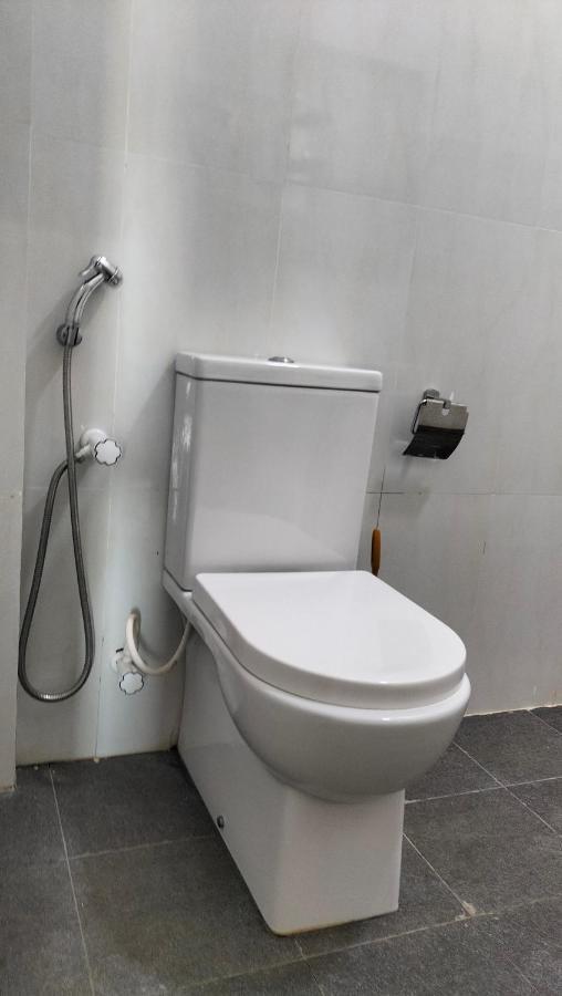 Hotel Sun Blue Упувели Екстериор снимка